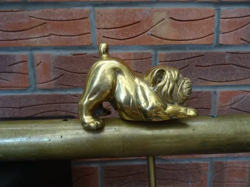 BULLDOG (TAIL UP) TILLER PIN