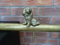 DOG SITTING (SPANIEL TYPE) TILLER PIN